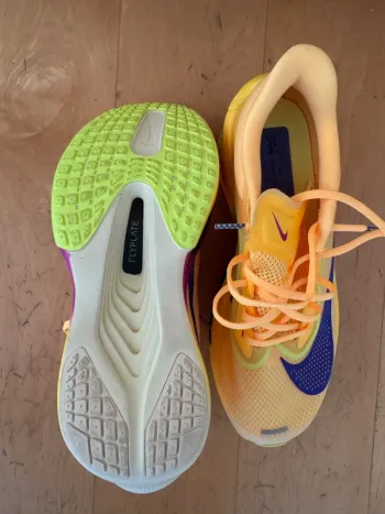 Używany Nike Zoom Fly 6 bike — zdjęcie 4 z 4