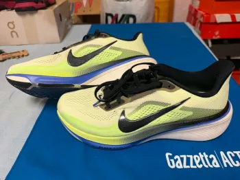 Używany Pegasus Nike 42 Running Shoes