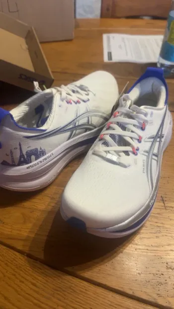 Gebrauchtes Asics Gel-Nimbus 28 2026 bike — Bild 3 von 3