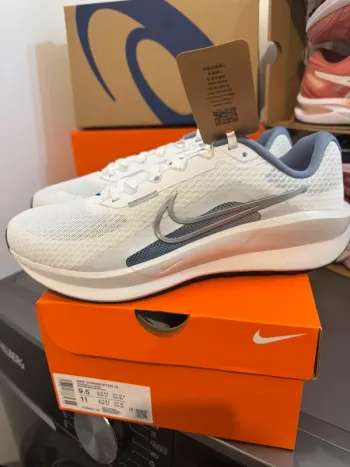 Used Nike Downshifter 13 Running Shoes