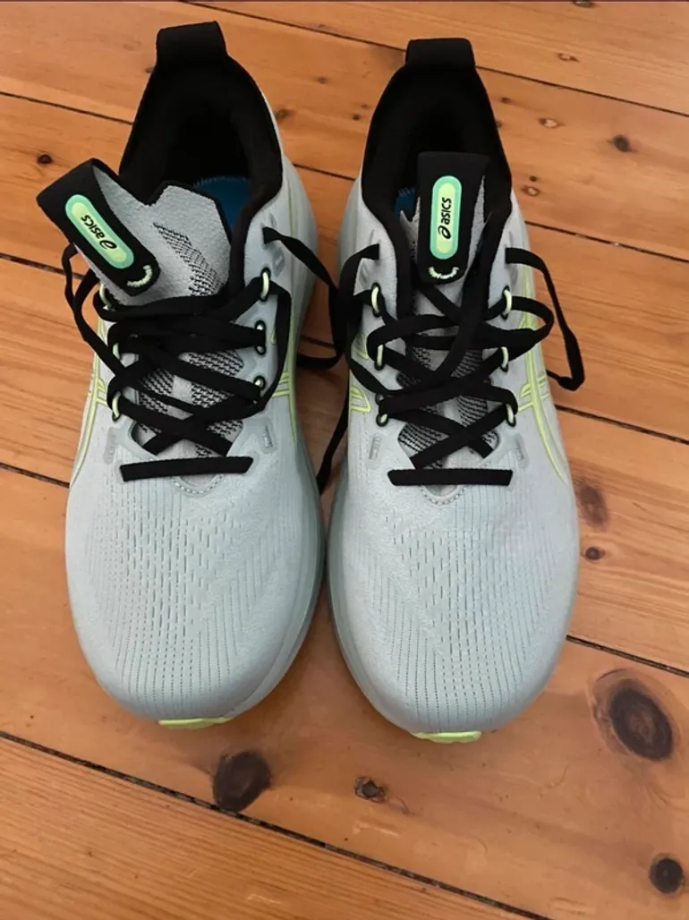 Brugt Asics Gel Nimbus 28 bike — billede 2 af 7