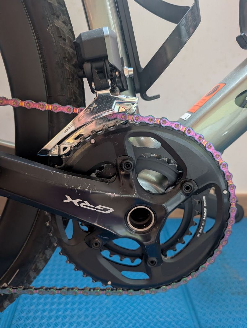 Shimano GRX Di2 RD-RX815 2024 Drivetrain & Pedals usato