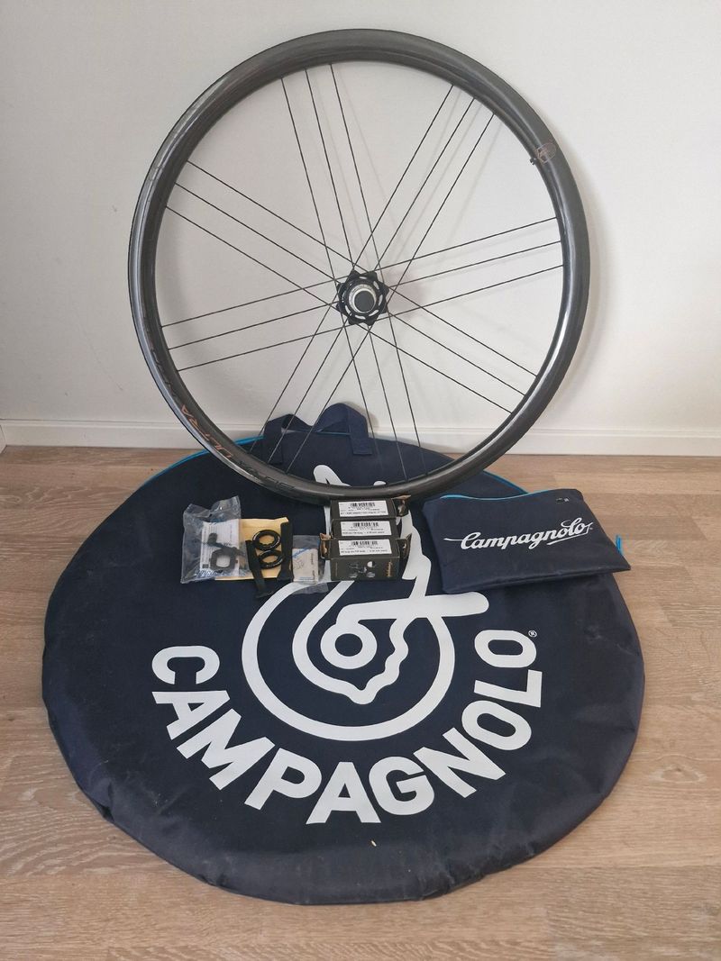 Campagnolo Bora Ultra WTO 33 2025 Wheels d'occasion