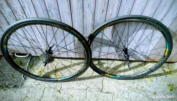 Mavic Ksyrium Carbon Wheels usato