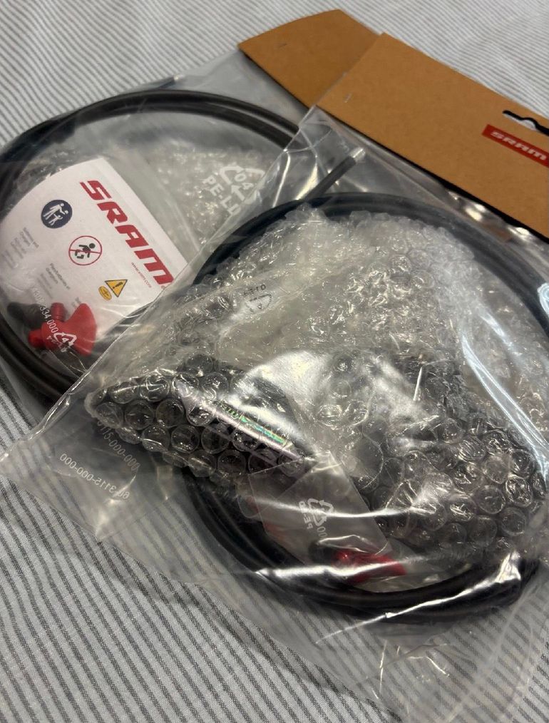 Brugt Sram Force AXS Shifter Set 2026 bike — billede 4 af 4