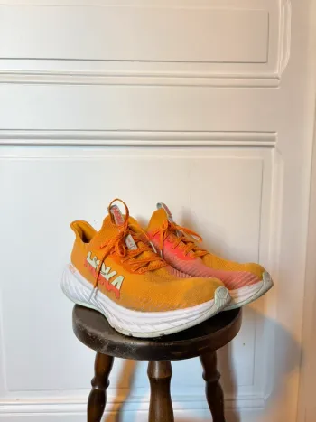 Used Hoka Carbon X Running Shoes