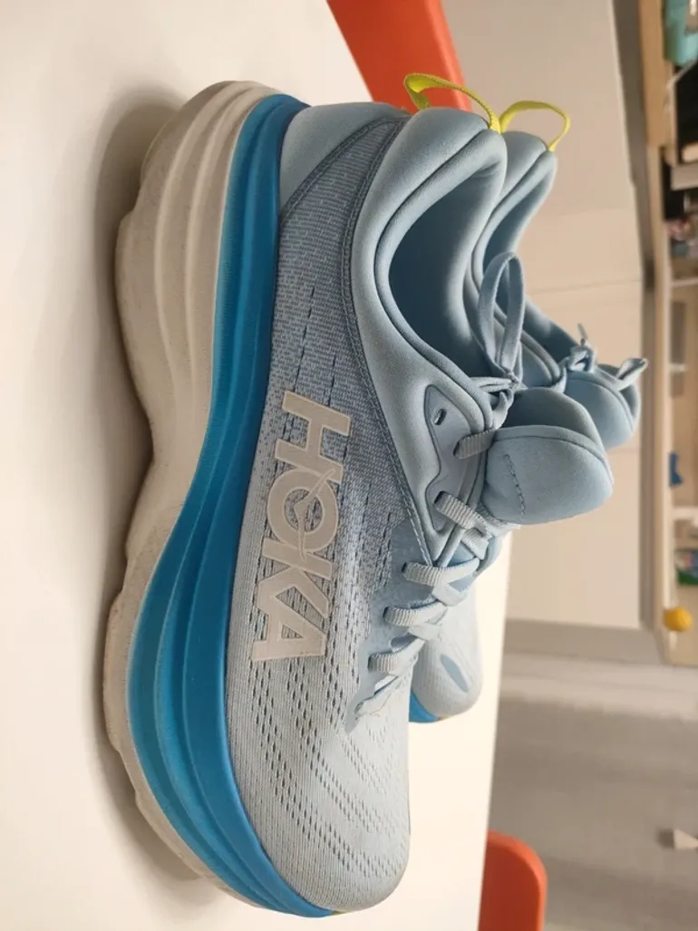 Tweedehands Hoka Bondi 8 bike — afbeelding 3 van 9