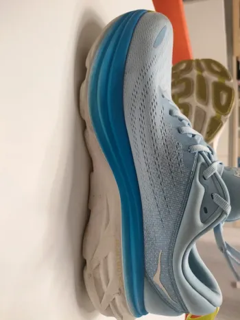 Tweedehands Hoka Bondi 8 bike — afbeelding 8 van 9