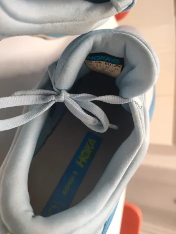 Tweedehands Hoka Bondi 8 bike — afbeelding 6 van 9
