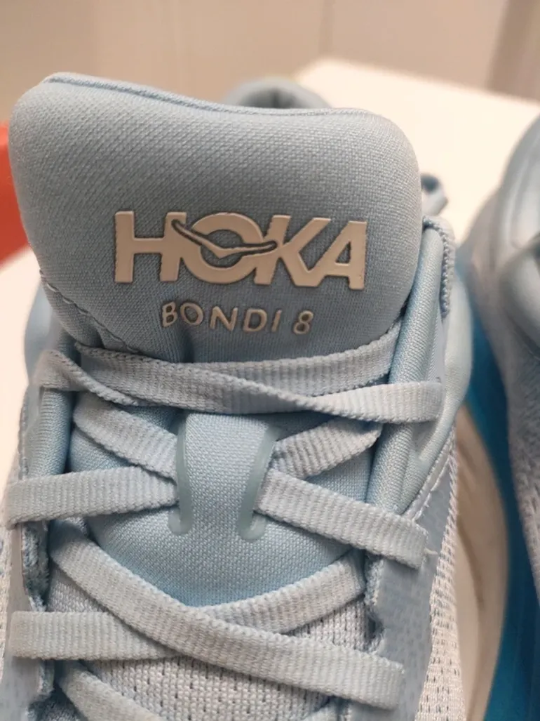 Tweedehands Hoka Bondi 8 bike — afbeelding 2 van 9