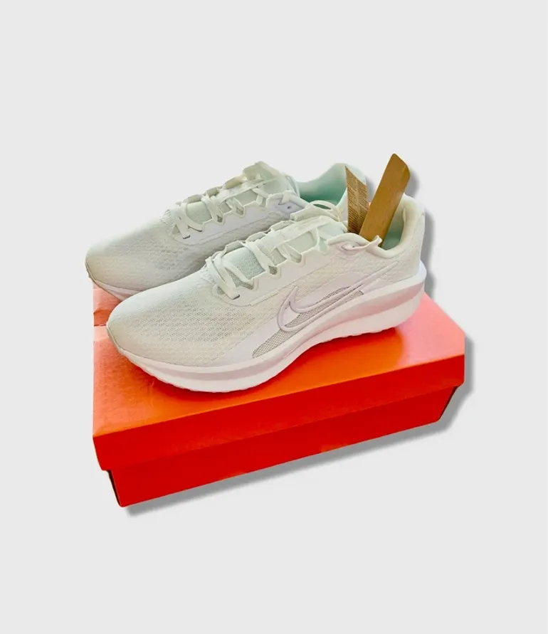 Używany Nike Sneaker bike — zdjęcie 3 z 4