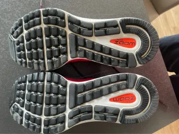 Nike Vomero 13 bike d'occasion — image 9 sur 9
