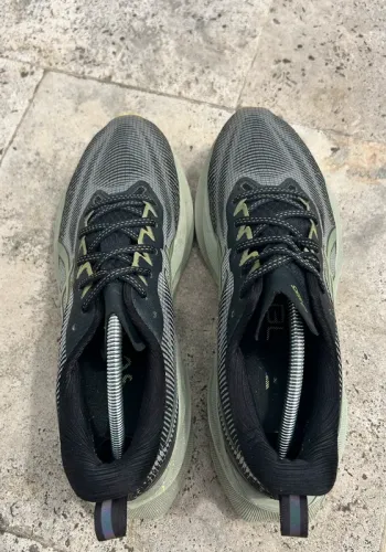 Gebrauchtes Asics Novablast bike — Bild 3 von 6
