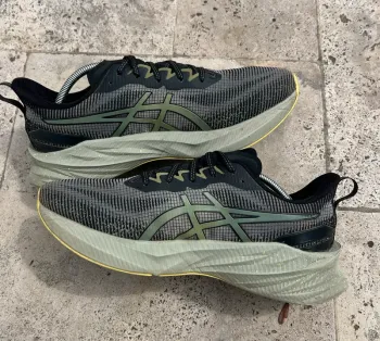 Gebrauchtes Asics Novablast bike — Bild 2 von 6