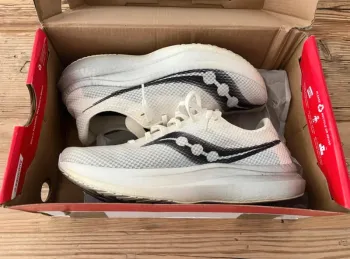 Used Saucony Endorphin Pro Plus LE bike — image 7 of 7