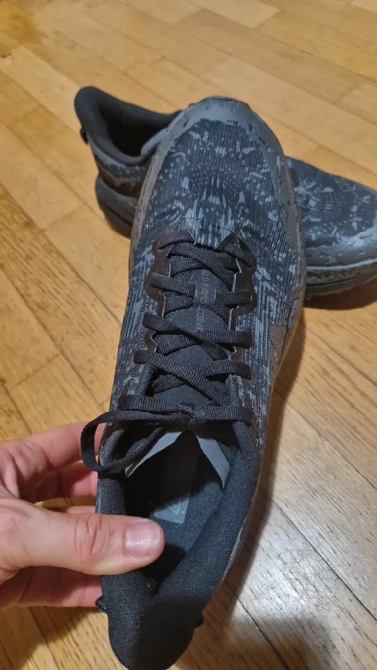 Używany Hoka Speedgoat 6 GoreTex bike — zdjęcie 3 z 5