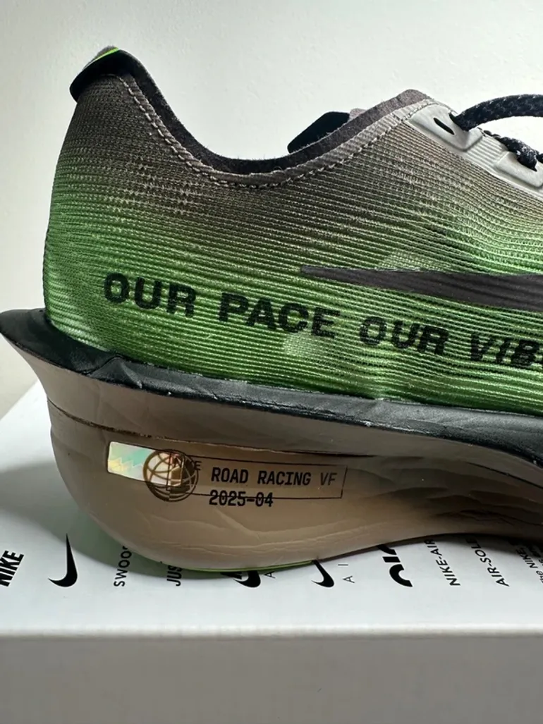 Gebrauchtes Pegasus ZoomX Vaporfly 3 PRM bike — Bild 6 von 9