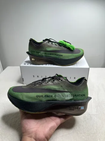 Used Pegasus ZoomX Vaporfly 3 PRM Running Shoes