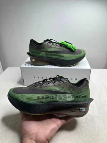 Pegasus ZoomX Vaporfly 3 PRM Running Shoes de segunda mano