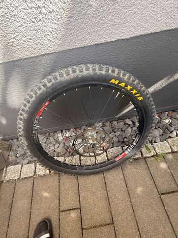 Gebrauchtes Hope Pro 5 Wheel 2024 bike — Bild 4 von 4