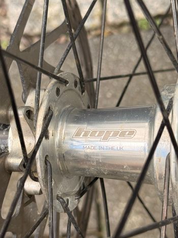 Gebrauchtes Hope Pro 5 Wheel 2024 bike — Bild 2 von 4