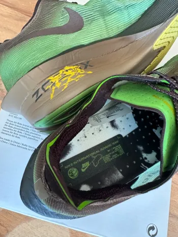 Używany Pegasus ZoomX Vaporfly Next 4% PRM bike — zdjęcie 6 z 11