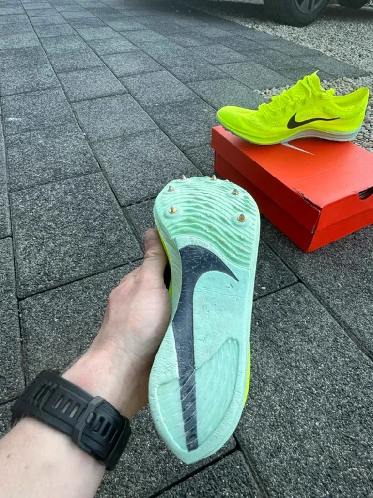 Używany Nike ZoomX Dragonfly bike — zdjęcie 15 z 16