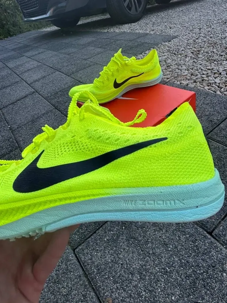Używany Nike ZoomX Dragonfly bike — zdjęcie 10 z 16