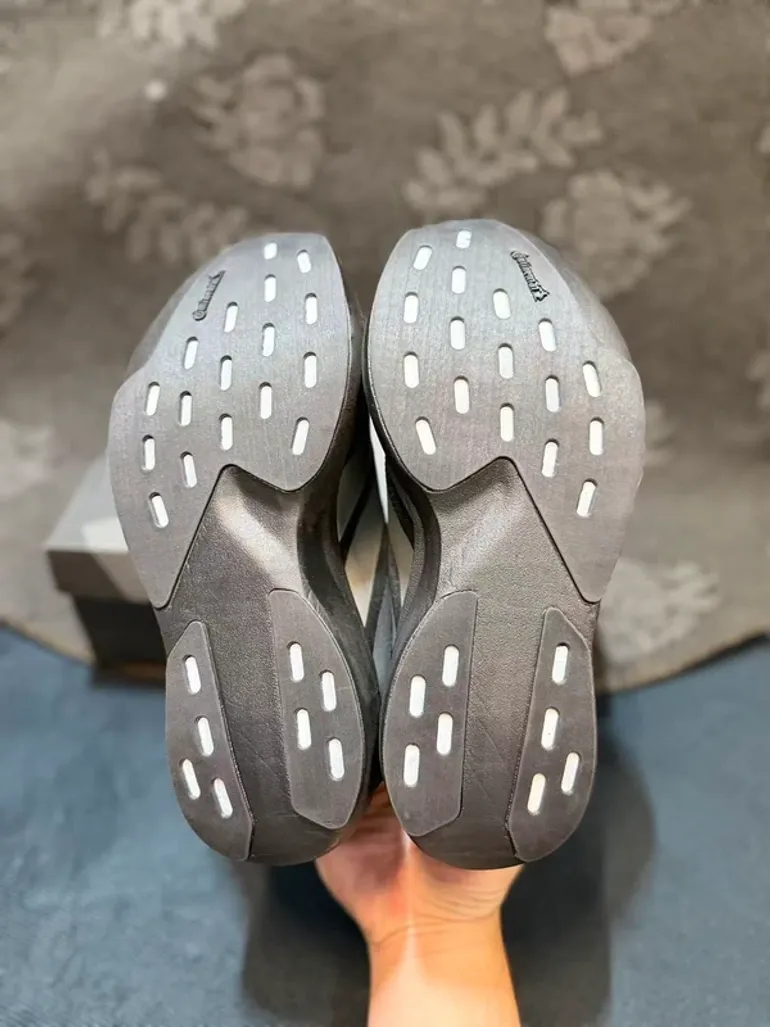 Used Adidas Adizero EVO SL bike — image 6 of 7