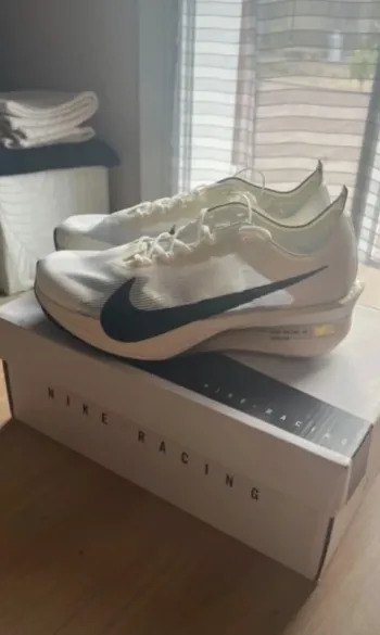 Used Nike Vaporfly 4 Running Shoes