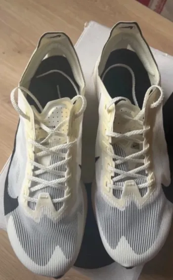 Gebrauchtes Nike Vaporfly 4 bike — Bild 2 von 3