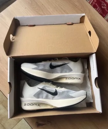 Gebrauchtes Nike Vaporfly 4 bike — Bild 3 von 3