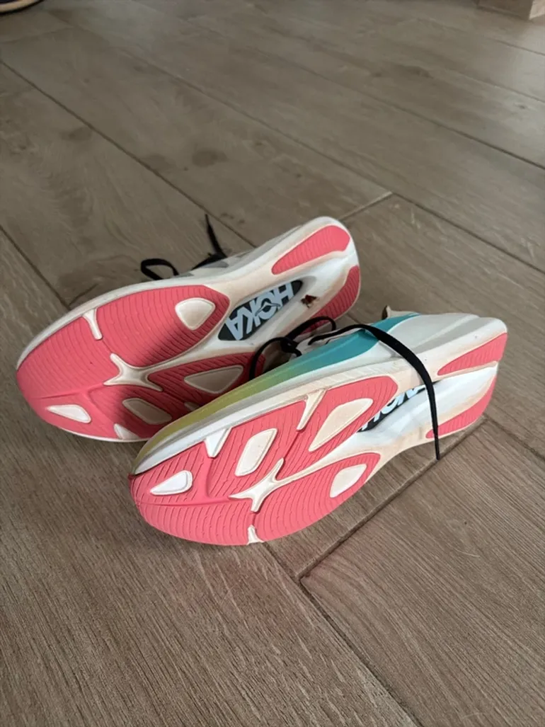 Used Hoka Rocket X2 bike — image 4 of 4