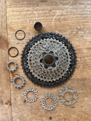 Shimano Deore XT 12V Cassette Drivetrain & Pedals d'occasion
