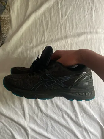 Used Asics Nimbus 20 bike — image 2 of 9