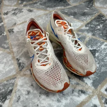 Used Premium Vaporfly 3 bike — image 4 of 15