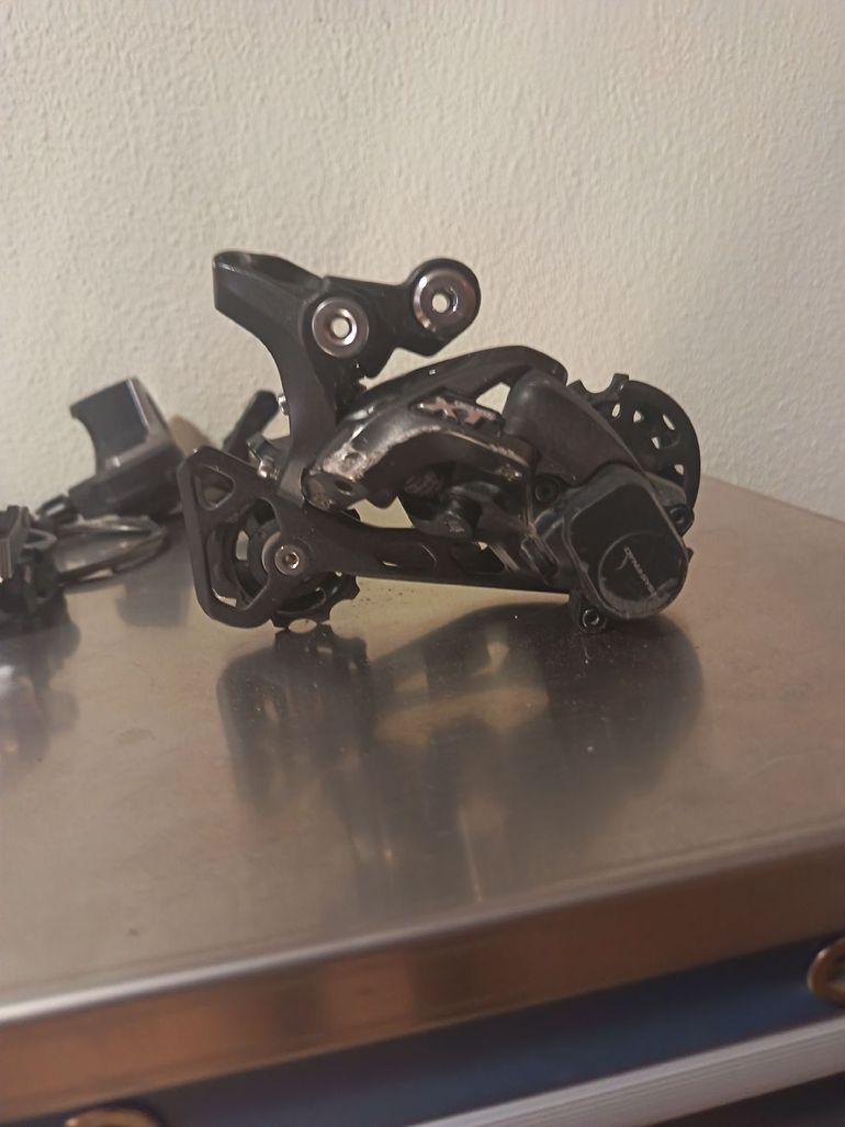 Shimano SLX/XT 2x11 Groupset bike usato — immagine 2 di 6