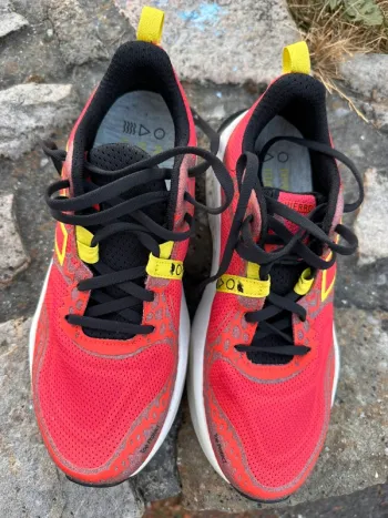 Gebrauchtes New Balance Hierro 8 bike — Bild 3 von 5