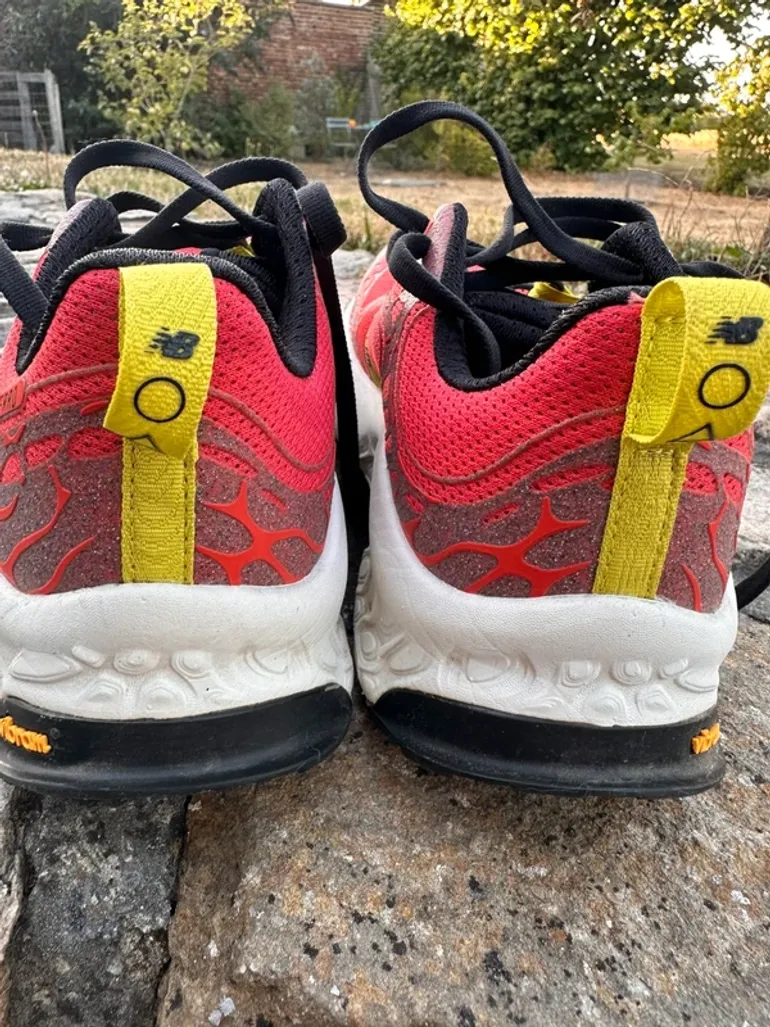 Gebrauchtes New Balance Hierro 8 bike — Bild 5 von 5