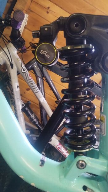 Dvo Jade 225x75 Rear Suspension usato