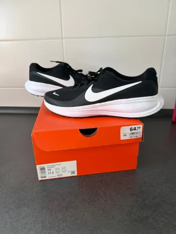 Použité Nike Herren Schuhe Running Shoes