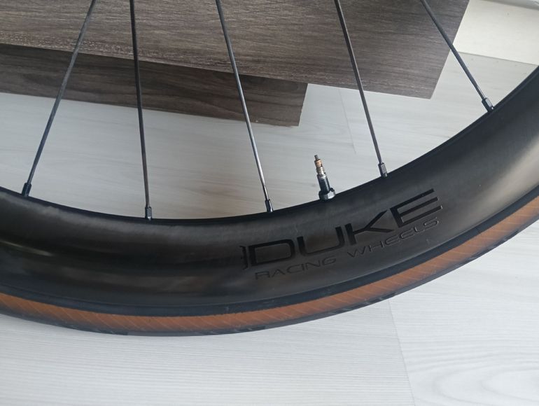 Brugt Duke Ruedas de carbono 2023 bike — billede 2 af 9