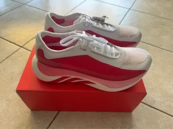 Použité Adidas Hyperboost Edge bike — obrázek 3 z 7