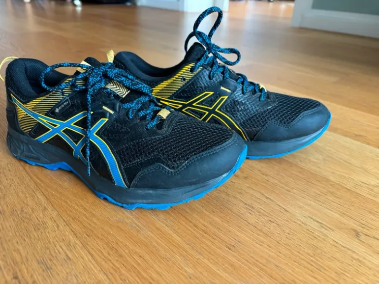 Used Asics Gel Sonoma 5 G-TX bike — image 6 of 6
