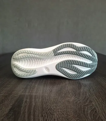 Used Inspired Gel-Nimbus 27 bike — image 2 of 6