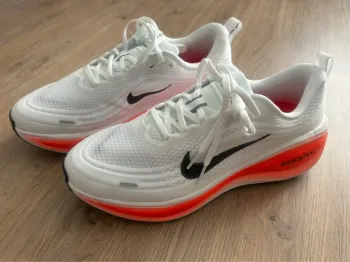Used Nike Vomero Plus Running Shoes