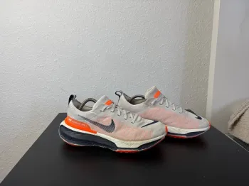 Used Nike ZoomX Invincible Run Flyknit 3 Running Shoes