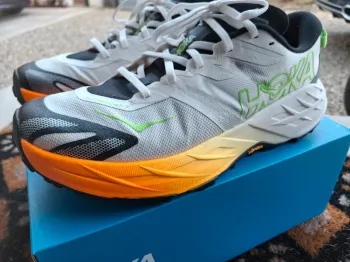 Gebrauchtes Hoka Speedgoat 7 Running Shoes