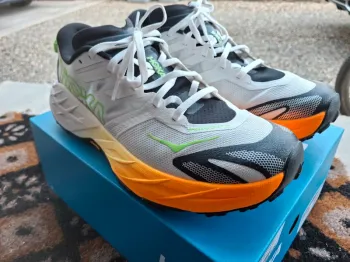 Hoka Speedgoat 7 bike d'occasion — image 2 sur 5