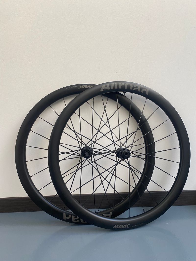 Mavic Allroad SL Wheels usato